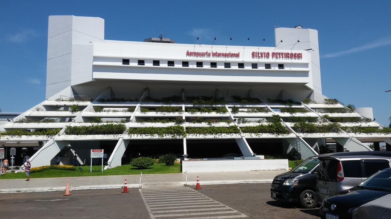 Hotel Remember Py Luque Exterior foto