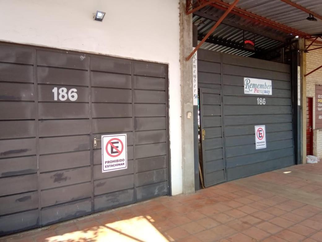 Hotel Remember Py Luque Exterior foto