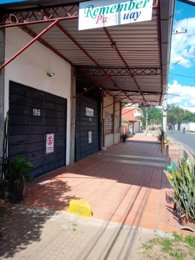 Hotel Remember Py Luque Exterior foto